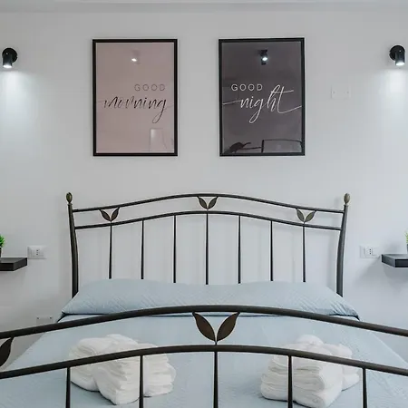 Near The Port And Beaches Center Appartamento Porto Torres