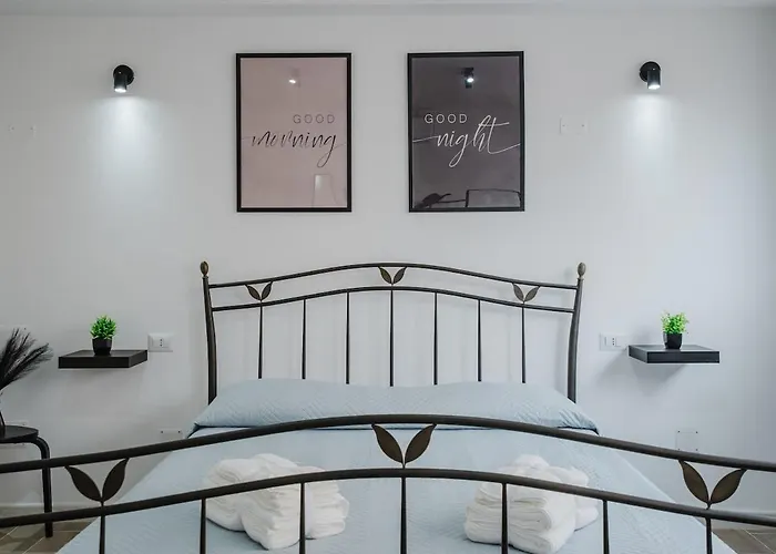 Near The Port And Beaches Center Daire Porto Torres